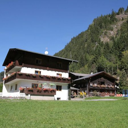 Apartment Near Hoge Tauern National Park Матрай-ін-Осттіроль Екстер'єр фото